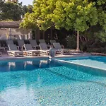 Le Roi Theodore & Hotel Porto-Vecchio (Corsica)
