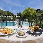 Hotel Le Roi Theodore &