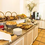 Hotel Le Roi Theodore &