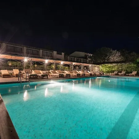 Hotel Le Roi Theodore & Porto-Vecchio (Corsica)