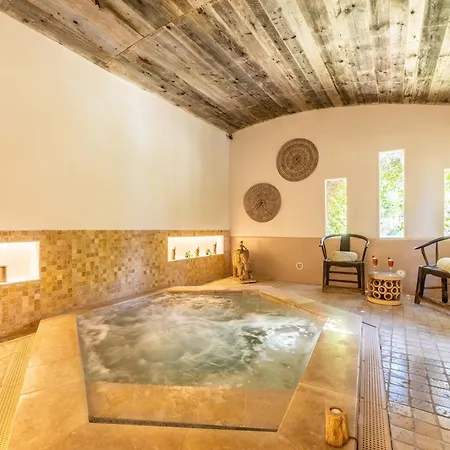 Le Roi Théodore&spa