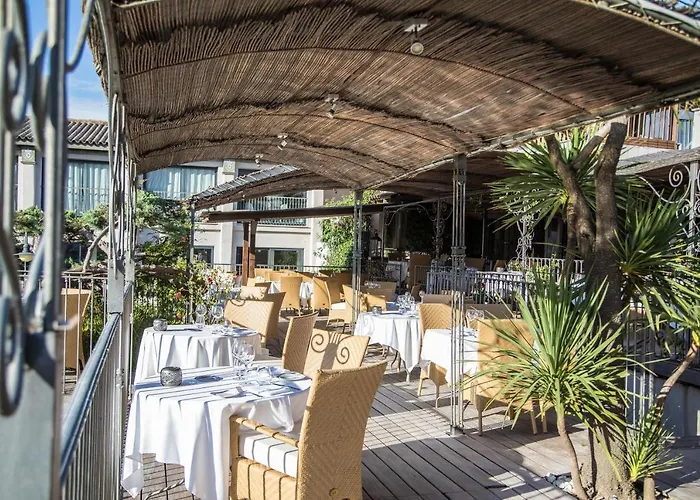 Le Roi Theodore & Hotel Porto-Vecchio (Corsica)