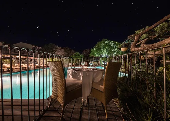 Le Roi Theodore & 4*