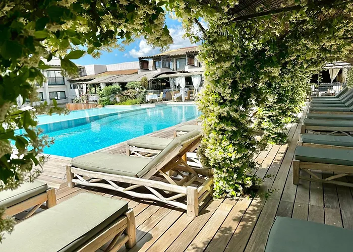 Hotel Le Roi Theodore & Porto-Vecchio (Corsica)