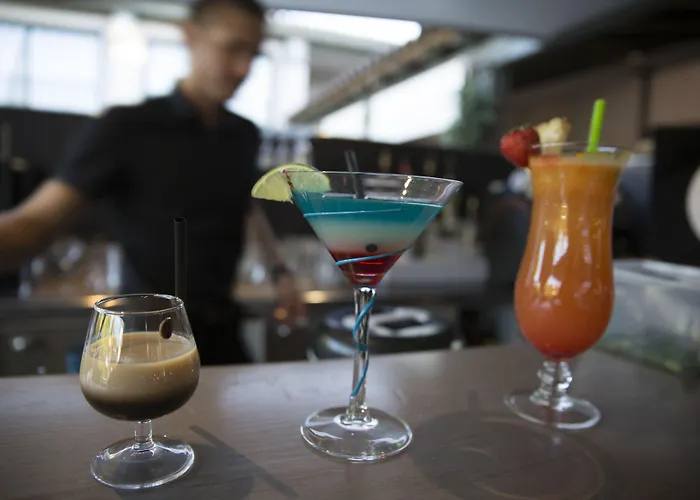 Le Roi Theodore & Hotel 4*