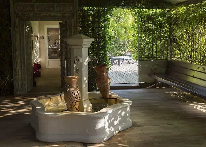 Le Roi Theodore & 4*