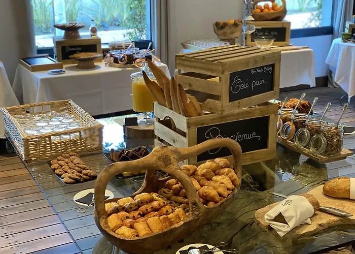 Hotel Le Roi Theodore & Porto-Vecchio (Corsica)