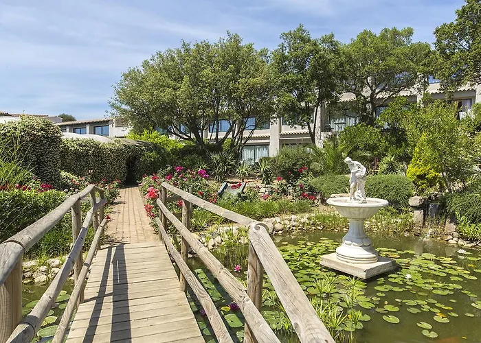 Le Roi Theodore & Hotel 4*